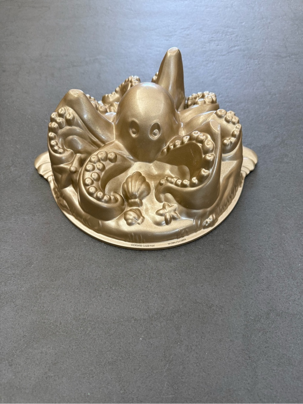 Williams Sonoma Nordic Ware Gold Octopus Cake Mold